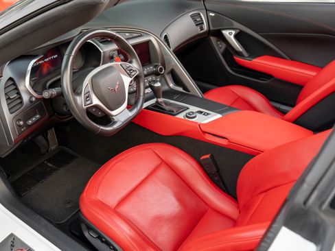 Used 2017 Chevrolet Corvette Grand Sport image 13