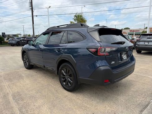 Used 2023 Subaru Outback Onyx Edition AWD/4WD image 3