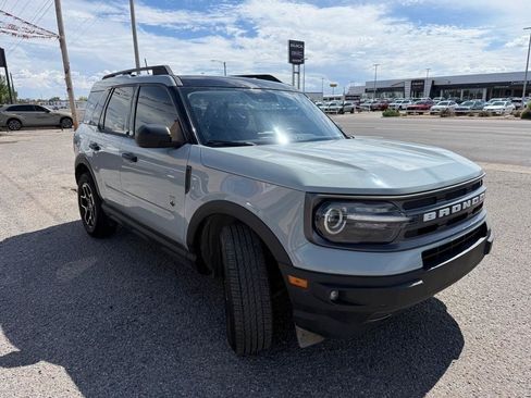 Used 2021 Ford Bronco Sport Big Bend w/ Big Bend Package AWD/4WD image 4