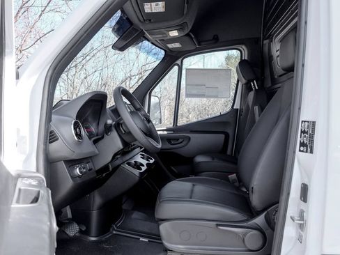 Used 2026 Mercedes-Benz Sprinter 3500 image 13