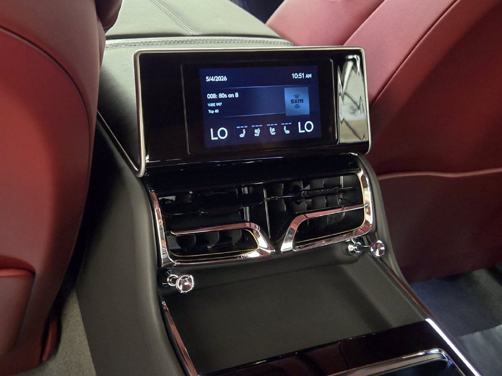 Certified 2023 Bentley Flying Spur V8 AWD/4WD image 20