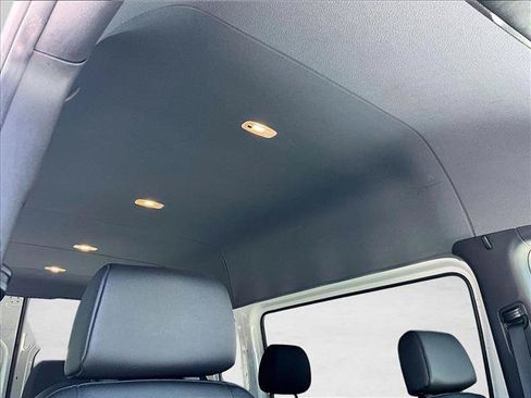 Used 2020 Mercedes-Benz Sprinter 2500 image 16