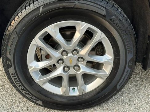 Certified 2019 Chevrolet Traverse LT image 6