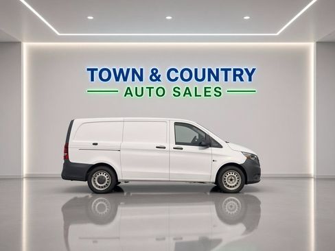 Used 2016 Mercedes-Benz Metris image 7
