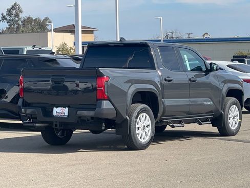 New 2026 Toyota Tacoma SR5 image 4