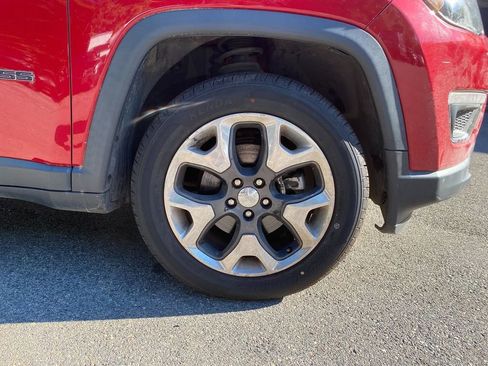 Used 2018 Jeep Compass Limited w/ Navigation Group image 12