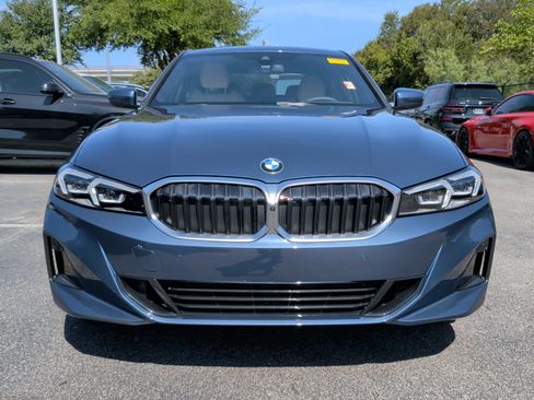 Used 2026 BMW 330i Sedan w/ Premium Package RWD image 5