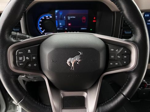 Used 2023 Ford Bronco Wildtrak AWD/4WD image 21