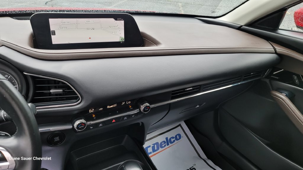 Used 2022 MAZDA CX-30 AWD 2.5 S w/ Premium Package image 21