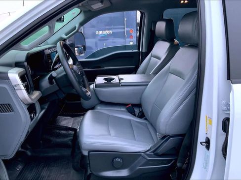 Certified 2024 Ford F250 XL w/ FX4 Off-Road Package image 7