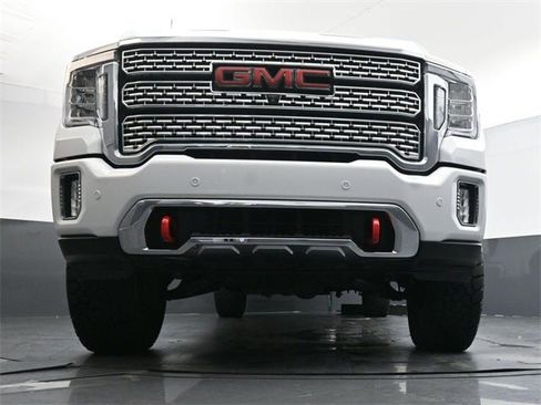 Used 2023 GMC Sierra 3500 Denali w/ Denali Ultimate Package image 40