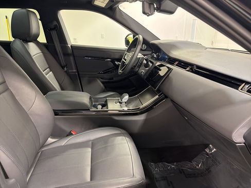 Used 2025 Land Rover Range Rover Evoque Dynamic SE image 25