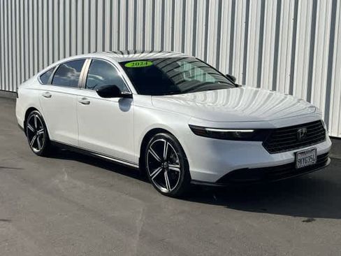 Used 2024 Honda Accord Sport image 8