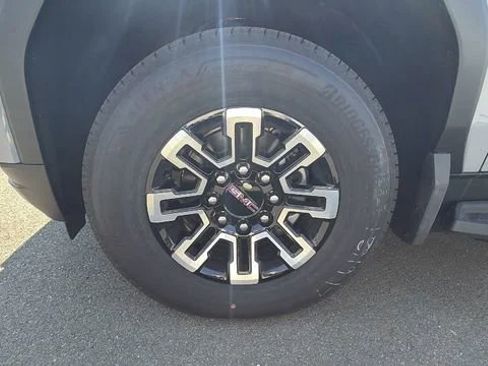 New 2026 GMC Sierra EV Elevation AWD/4WD image 9
