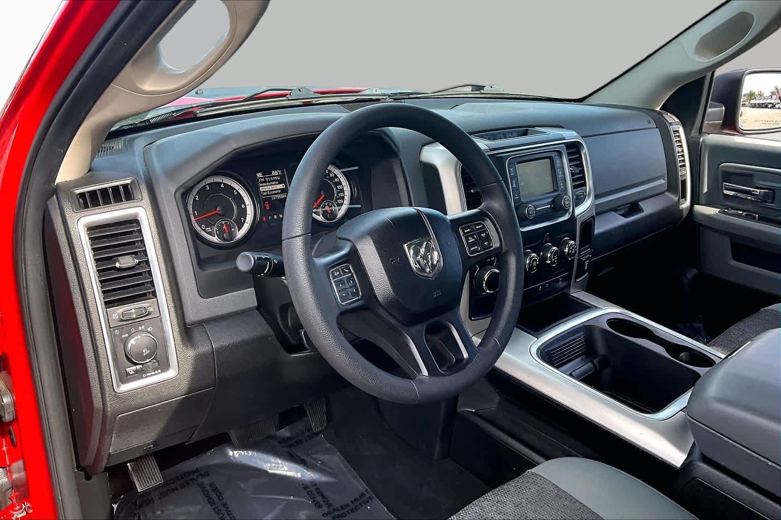Used 2020 RAM 1500 Warlock RWD image 17