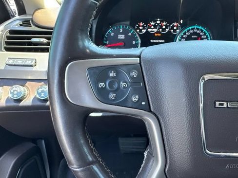 Used 2019 GMC Yukon Denali AWD/4WD image 19