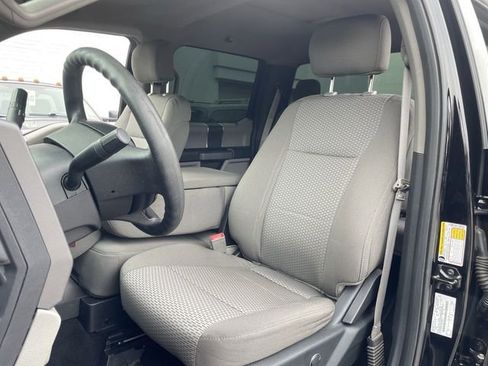 Used 2017 Ford F250 XLT w/ XLT Value Package image 11