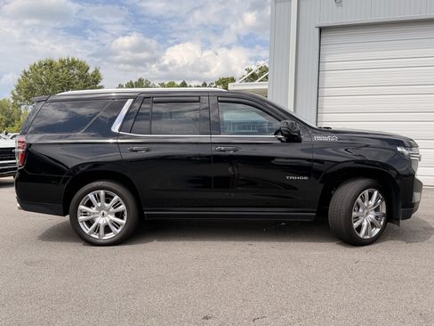 Used 2023 Chevrolet Tahoe High Country AWD/4WD image 25