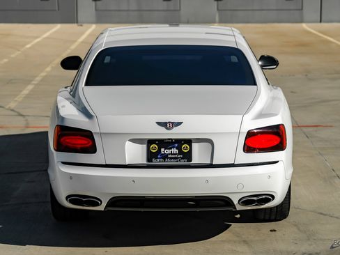 Used 2018 Bentley Flying Spur S V8 image 13