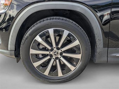 Certified 2022 Mercedes-Benz GLB 250 image 24