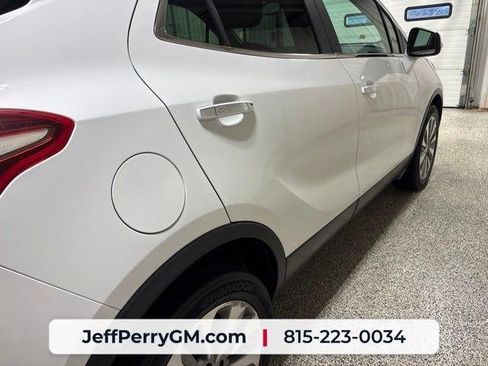 Used 2019 Buick Encore Preferred FWD image 9