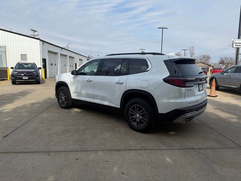 Used 2025 GMC Acadia Elevation AWD/4WD image 28