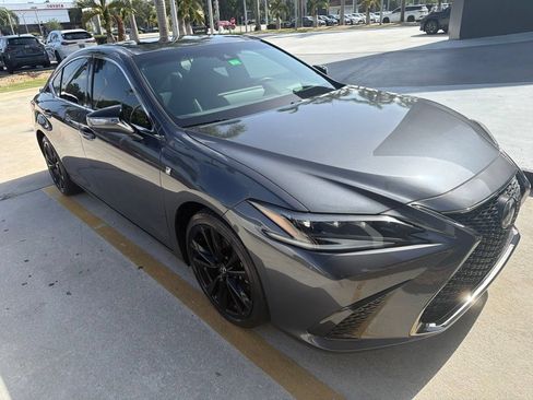 Certified 2022 Lexus ES 350 F Sport w/ Accessory Package 2 FWD image 1