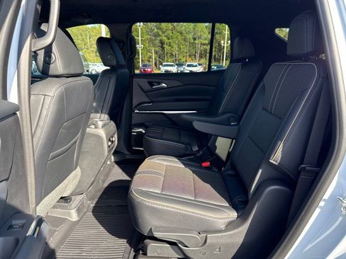 New 2026 Chevrolet Traverse High Country image 23