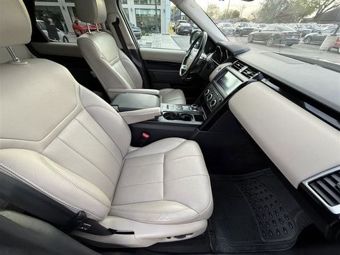 Used 2018 Land Rover Discovery SE AWD/4WD image 23