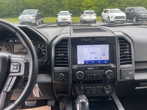 Used 2020 Ford F150 XLT w/ Equipment Group 302A Luxury AWD/4WD image 11