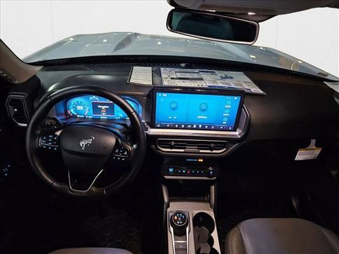 New 2025 Ford Bronco Sport Badlands image 11