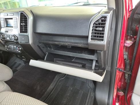 Used 2016 Ford F150 XLT AWD/4WD image 32