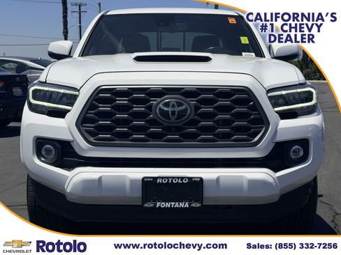 Used 2023 Toyota Tacoma TRD Sport w/ Advanced Technology Package AWD/4WD image 2