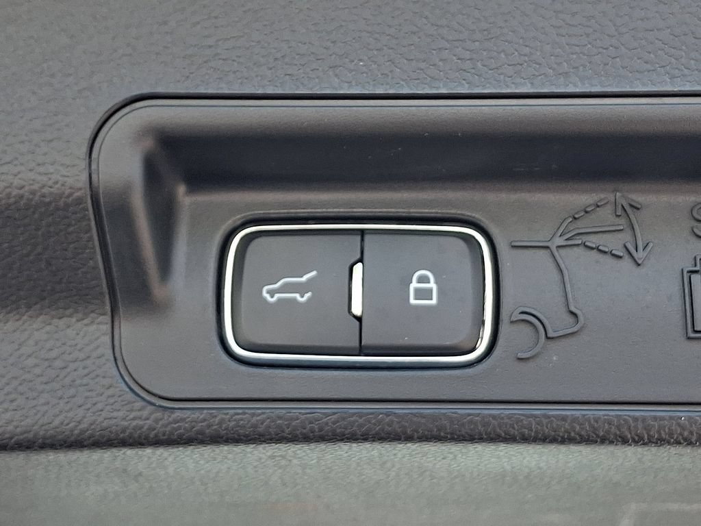 Certified 2024 Ford Explorer ST w/ Equipment Group 401A AWD/4WD image 30
