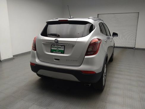 Used 2020 Buick Encore Preferred FWD image 7