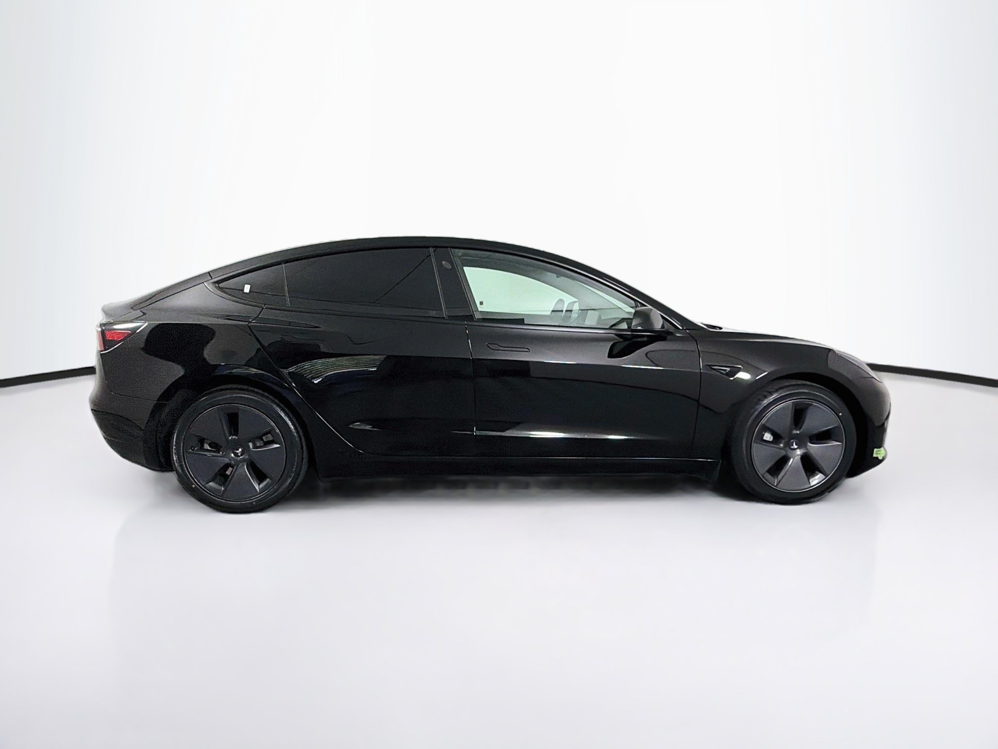 Used 2023 Tesla Model 3 Standard Range RWD image 10