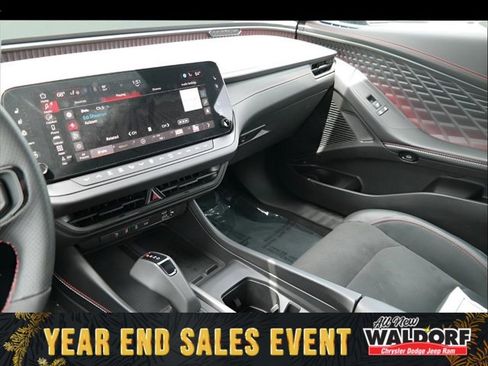 New 2024 Dodge Charger Scat Pack w/ Plus Group image 24