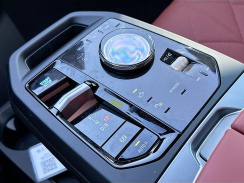 New 2026 BMW iX xDrive45 w/ M Sport Package image 14