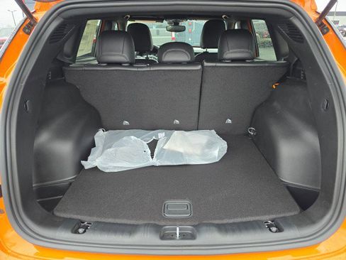 New 2026 Jeep Compass Latitude image 18