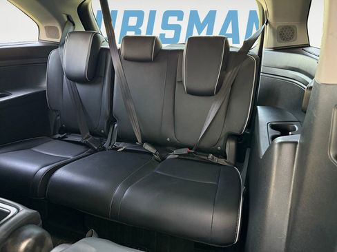 Used 2023 Honda Odyssey Elite image 16