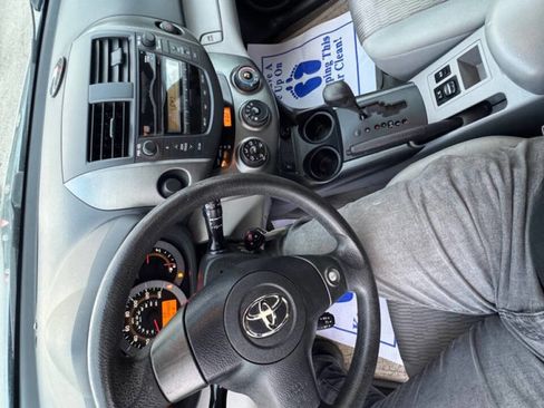 Used 2010 Toyota RAV4 Base 4dr SUV image 12