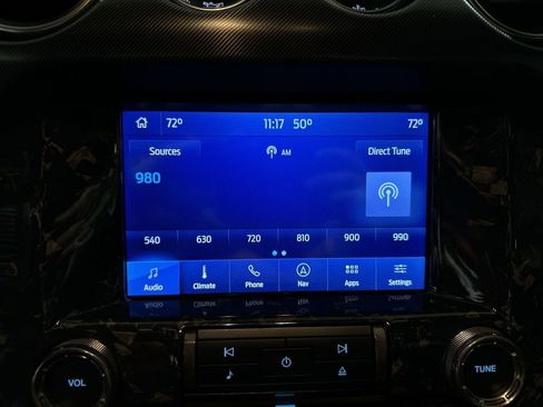 Used 2022 Ford Mustang Shelby GT500 w/ Technology Package image 12