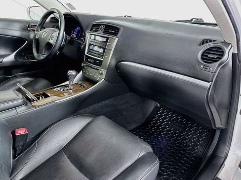Used 2013 Lexus IS 250 AWD w/ Premium Pkg image 28