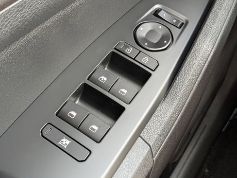 New 2026 Kia Sportage LX FWD image 29