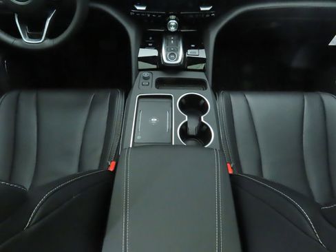 Used 2025 Acura MDX Technology Package image 16