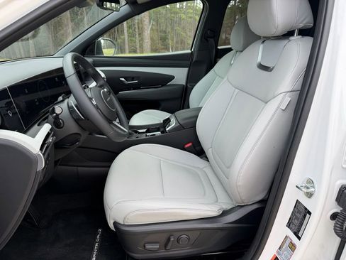 Certified 2026 Hyundai Santa Cruz Limited image 12