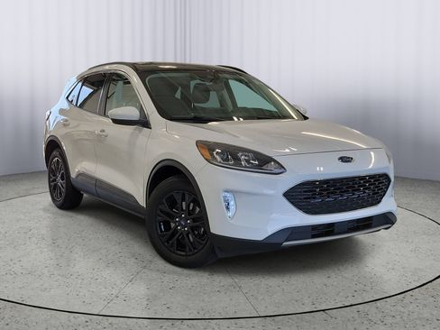 Certified 2021 Ford Escape SEL w/ Technology Package AWD/4WD image 1