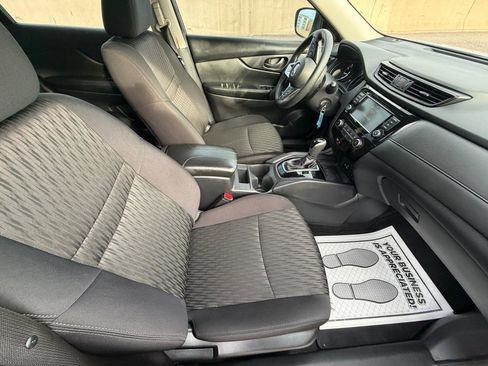 Used 2020 Nissan Rogue S image 13