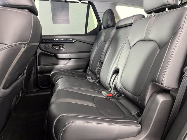Used 2023 Honda Pilot EX-L image 32