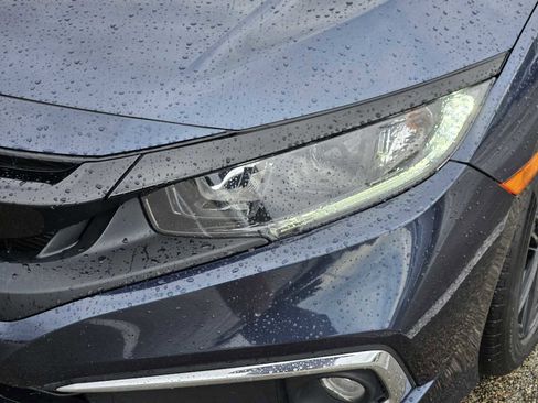 Used 2019 Honda Civic EX image 7